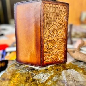 Men’s Wallet high quality leather, hand carved Mini flower design with brick stamp.